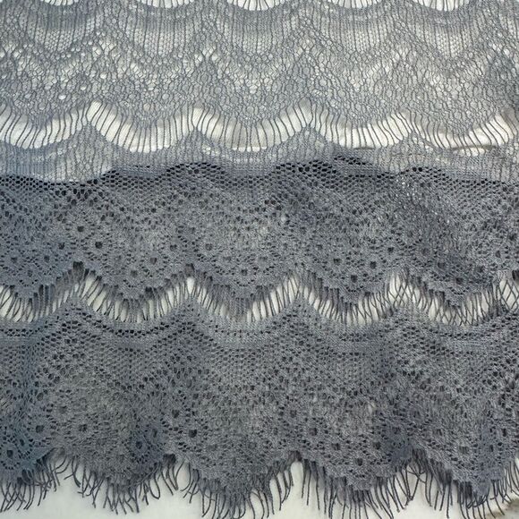 Gray Lace Sleeveless Top - Picture 6 of 6